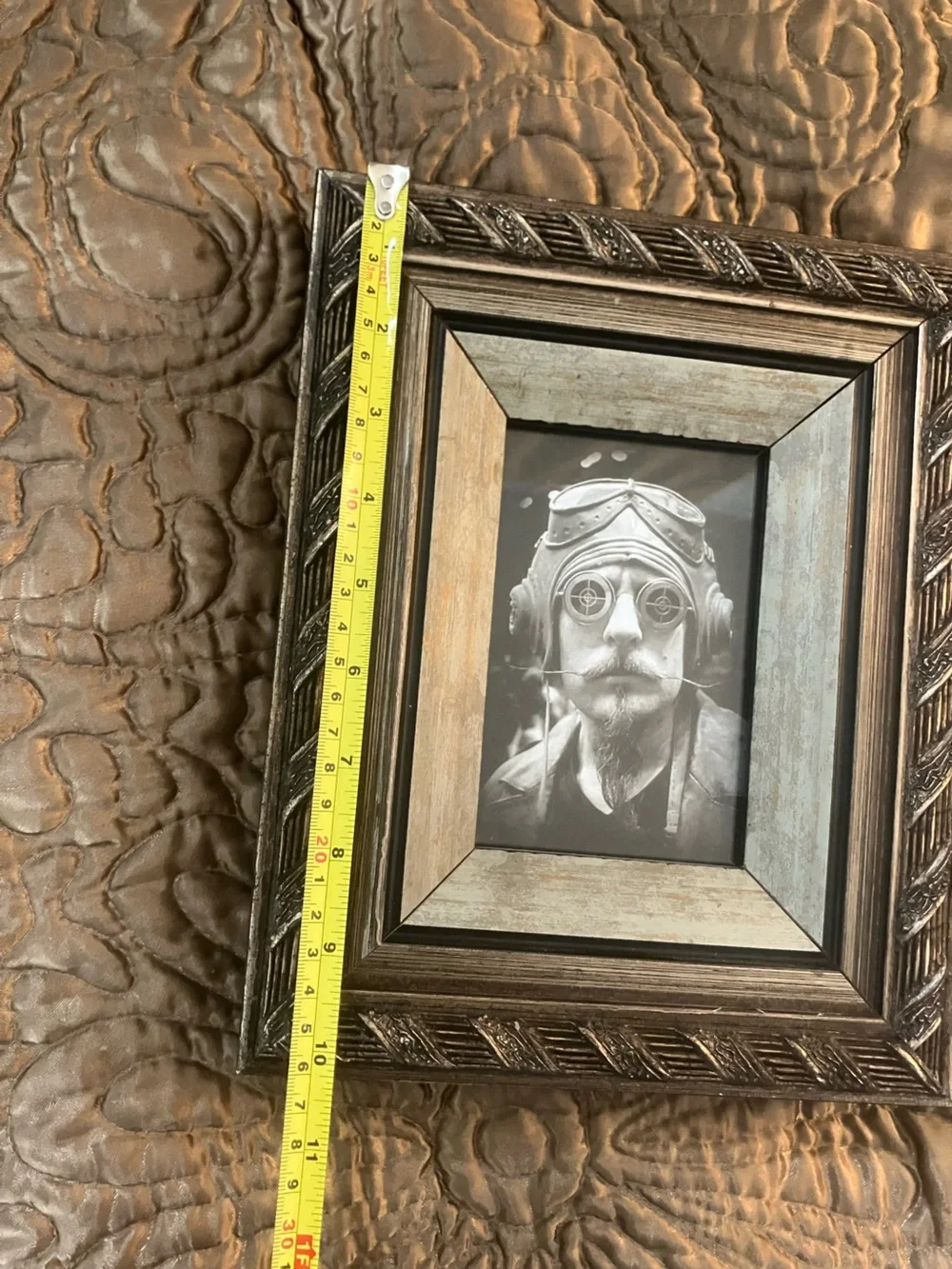Decorative Rustic Bronze Picture Frame - Brown